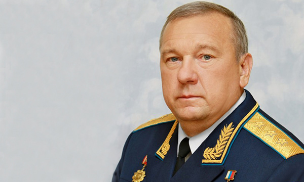 Владимир Шаманов поздравил всех причастных с 90-летием Воздушно-десантных войск