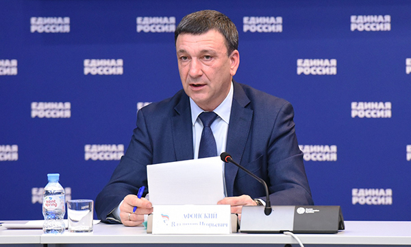 Владимир Афонский заявил о необходимости закрепления на федеральном уровне базовых стандартов работы каршеринга