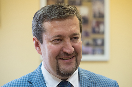 Дмитрий Сазонов: Для добросовестного бизнеса существенно упрощаются административные процедуры в системе аккредитации