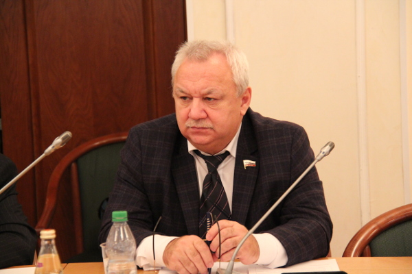 Анатолий Петров проконтролирует соблюдение сроков строительства перинатального центра в Тамбове