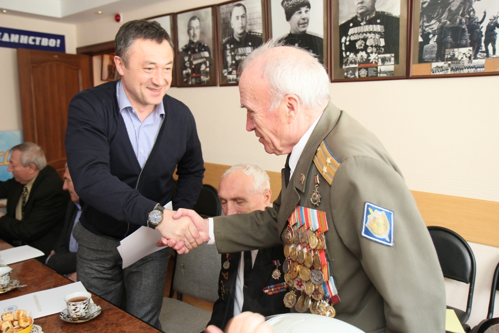 Виктор Пинский встретился с активистами Владивостокской городской общественной организации ветеранов войны, труда, вооруженных сил и правоохранительных органов