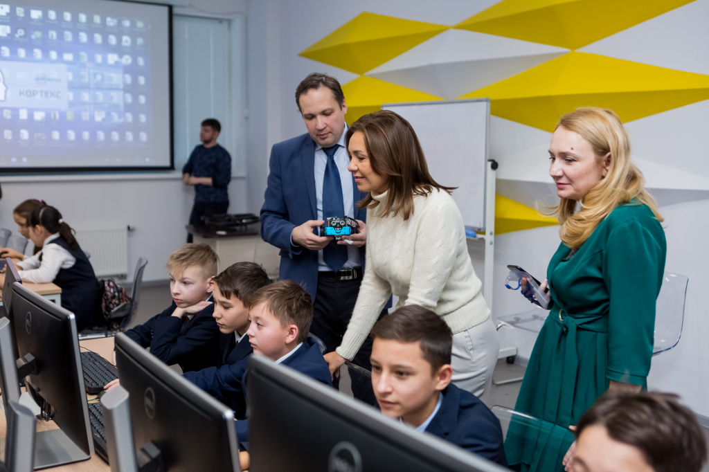 Альфия Когогина посетила детский технопарк «Кванториум» в Набережных Челнах