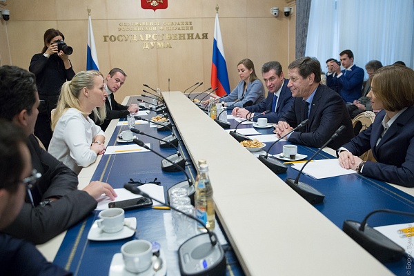 Российские парламентарии встретились с депутатом Национального собрания Франции Марион Марешаль-Ле Пен