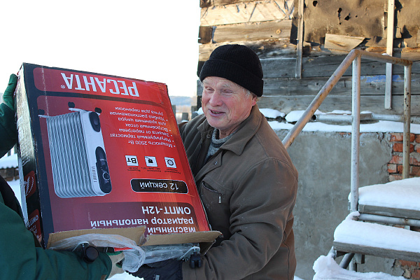 Валерий Бузилов помог пенсионеру улучшить жилищные условия
