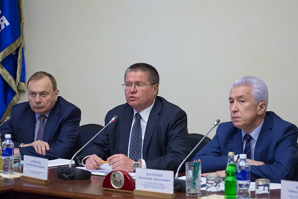 Состоялась встреча фракции «ЕДИНАЯ РОССИЯ» с министром экономического развития