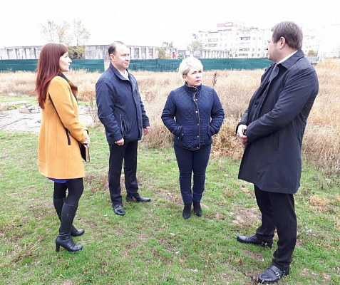Ирина Гусева обсудила с жителями города Волжского проблемы ЖКХ