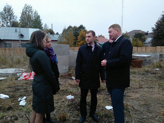 Алексей Канаев проверил реализацию партпроектов в Устюженском районе и встретился с устюжанами