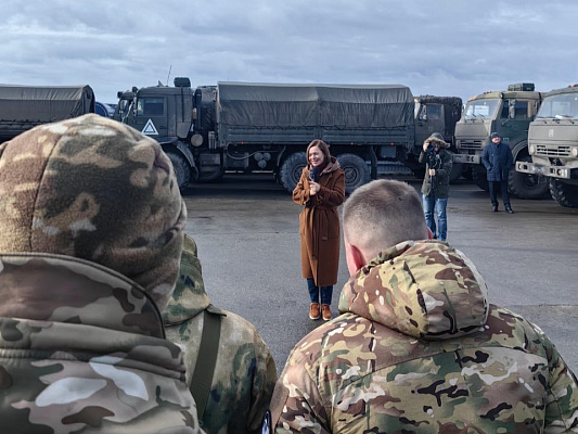 «Единая Россия» доставила очередную партию гуманитарного груза бойцам, находящимся в зоне СВО
