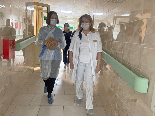 «Единая Россия» держит на контроле оснащение больниц, где проходят реабилитацию участники СВО