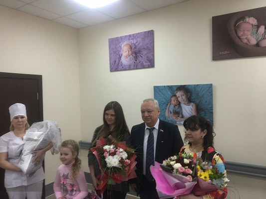 Анатолий Петров посетил Тамбовский перинатальный центр