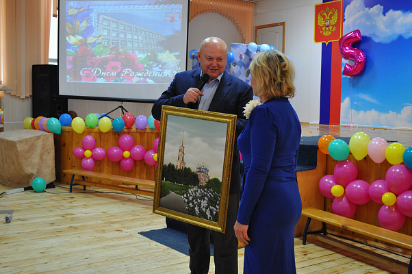 Андрей Красов поздравил школу №47 города Рязани с 50-летием