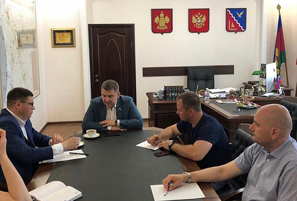 Дмитрий Ламейкин провел традиционную встречу с жителями своего избирательного округа  