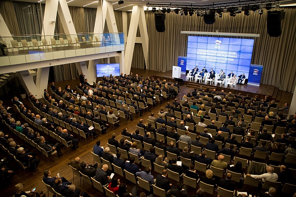 Фракция «ЕДИНАЯ РОССИЯ» утвердила кандидатуры на руководящие посты в Госдуме
