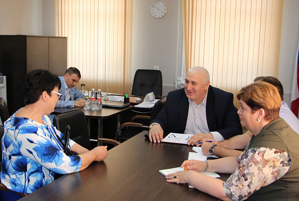 Мурат Хасанов направит депутатский запрос для решения вопроса инвалида второй группы 