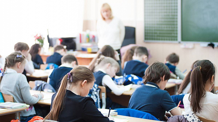 С 1 апреля братья и сестры получили приоритет при зачислении в одну школу - закон разработала и внесла в Госдуму «ЕДИНАЯ РОССИЯ»