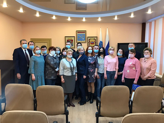 Сергей Яхнюк встретился с врачами Лужской межрайонной больницы