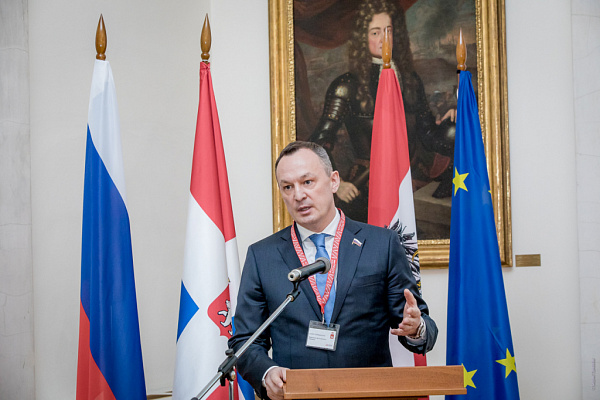 Алексей Бурнашов: Позиция канцлера Австрии по «Северному потоку-2» демонстрирует здоровый европейский прагматизм