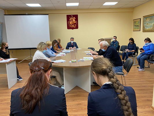 Анатолий Выборный принял участие в заседании комиссии по делам несовершеннолетних района Северное Бутово