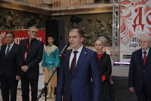 Михаил Романов принял участие в открытии V фестиваля народной песни «Добровидение 2020»