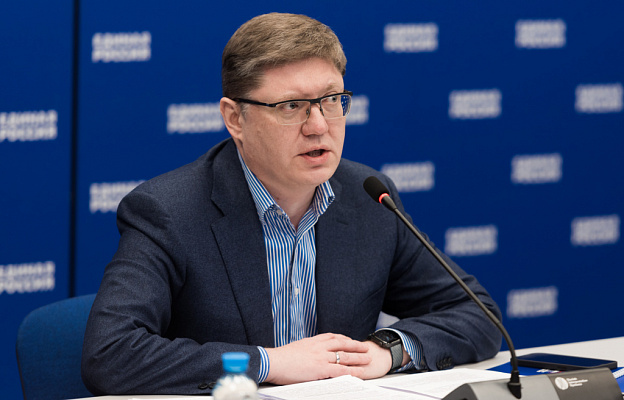Андрей Исаев: Избиратели ждут, что депутаты зафиксируют обязательства, взятые перед выборами