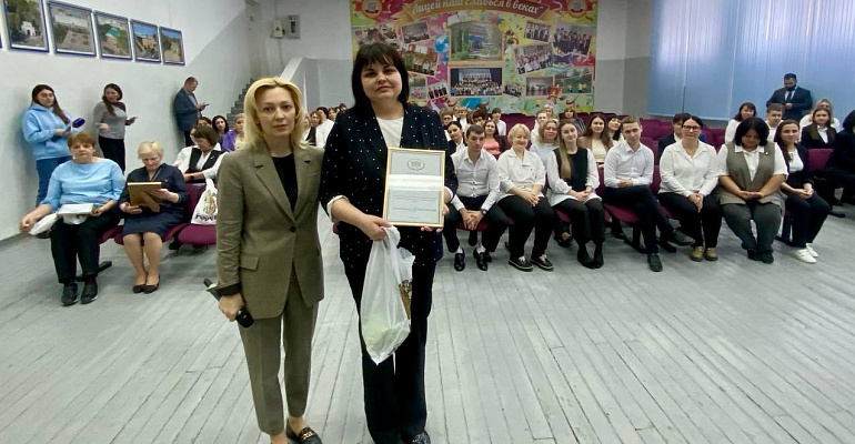 «Единая Россия» продолжает реализовывать программу капремонта школ