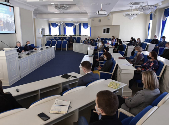 Василий Пискарев встретился с преподавателями и студентами Мордовского университета