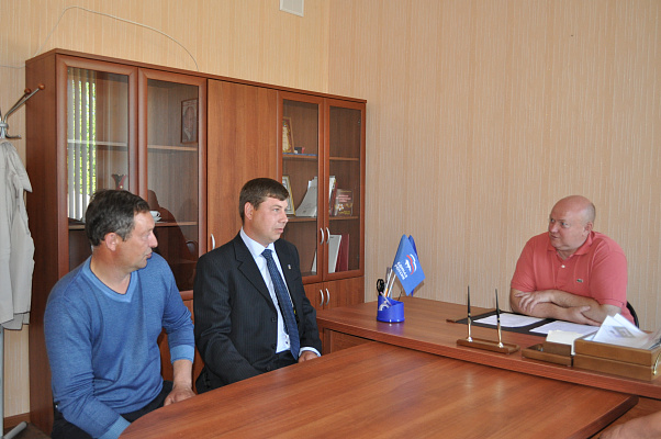 Андрей Красов встретился с участниками предварительного голосования