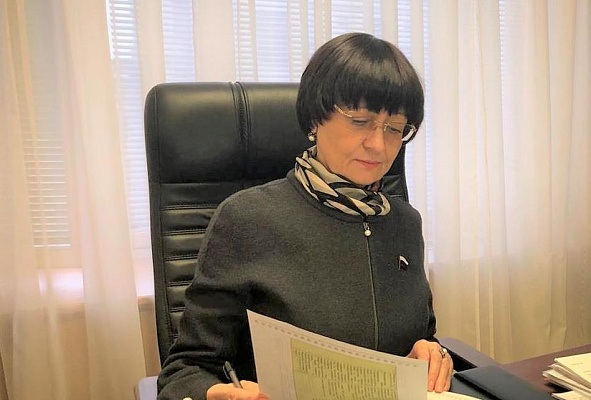 Марина Беспалова раcсмотрела обращения граждан по вопросам ЖКХ и благоустройства