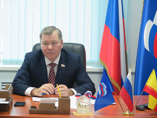Николай Малов провёл приём граждан в двух городах Чувашии – Чебоксарах и Новочебоксарске