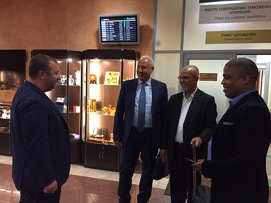 Спикер верхней палаты Парламента Сомали и первый зампредседателя Парламента Марокко прибыли в Москву на Международный форум 