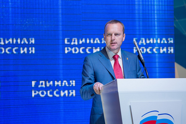 Константин Бахарев: «ЕДИНАЯ РОССИЯ» выполнит наказ избирателей, поддержавших поправки в Конституцию