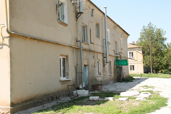 Наталья Боева проверила состояние многоквартирных домов в Приморско-Ахтарском районе