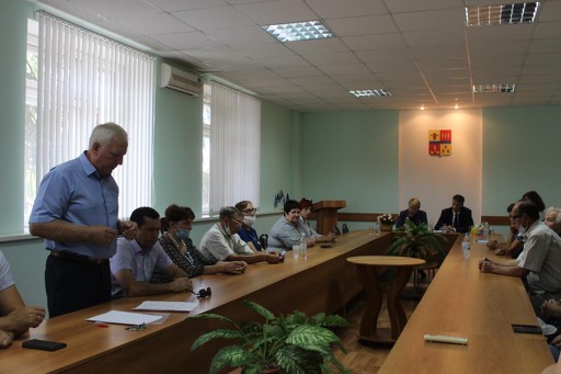 Ирина Гусева провела встречи с жителями шести сельских поселений Старополтавского района