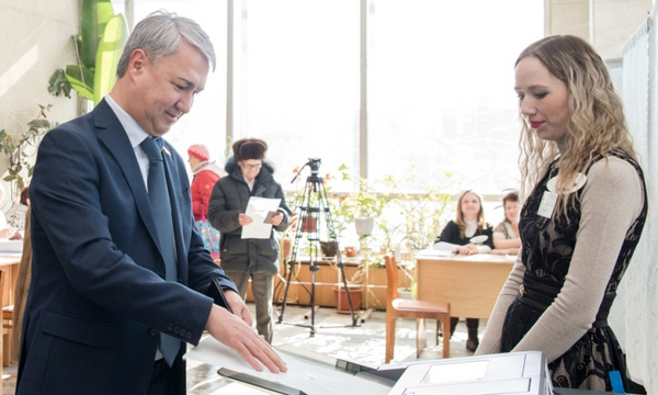 Депутат Госдумы Азимов призвал жителей Кировской области прийти на избирательные участки