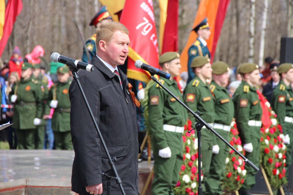 В Череповце Алексей Канаев принял участие праздничных мероприятиях, посвященных Дню Победы