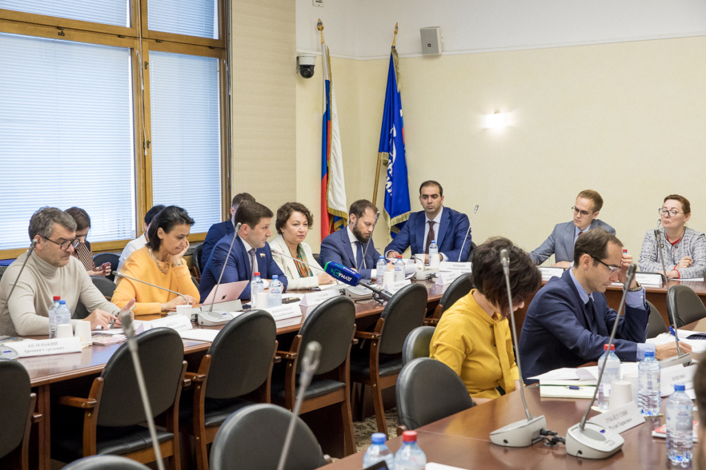 Заседание Экспертного совета комитета Госдумы по жилищной политике и ЖКХ