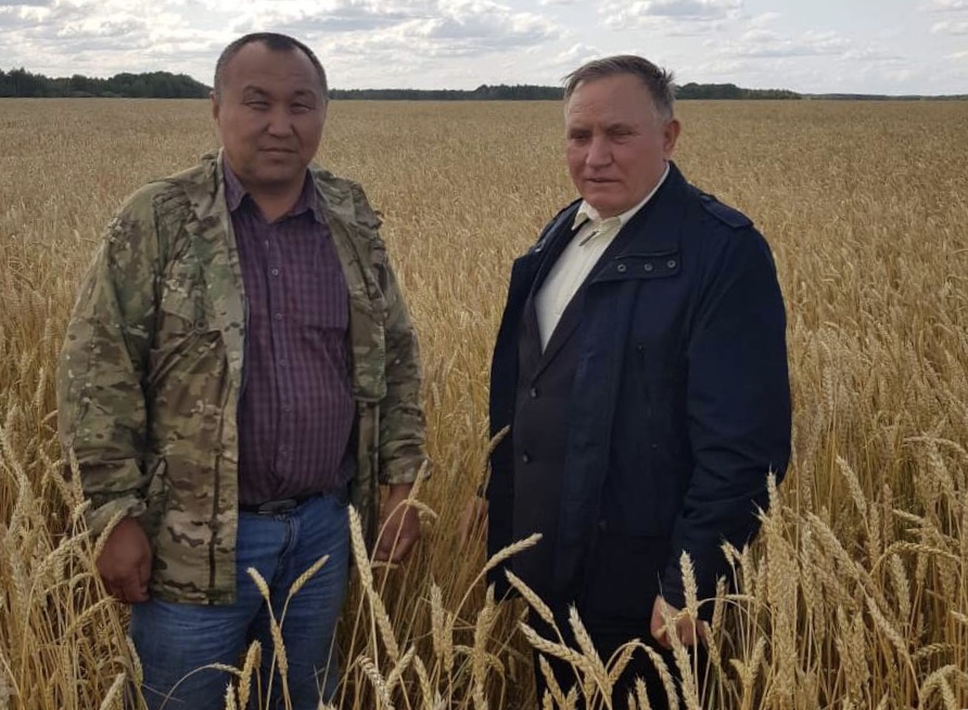 Василий Шишкоедов посетил крестьянско-фермерское хозяйство в Курганской области