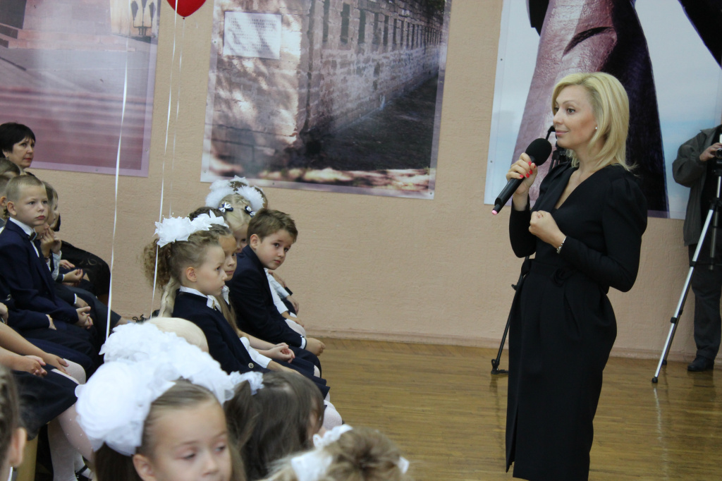 Ольга Тимофеева провела урок «Россия, устремленная в будущее» в школе №24 Ставрополя