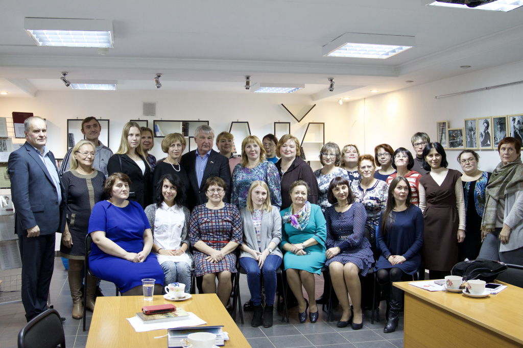 Валерий Бузилов провел встречу с работниками Муниципального бюджетного учреждения «Централизованная библиотечная система г. Ижевска»
