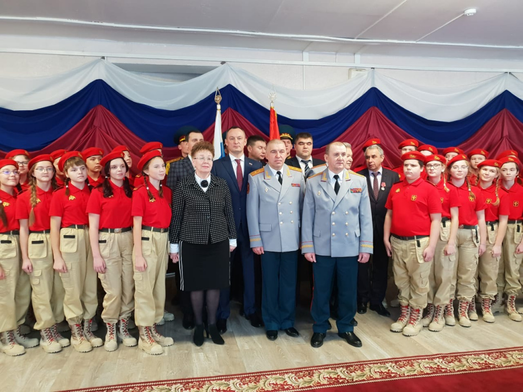 Алексей Бурнашов поздравил ветеранов и служащих Пермского военного института с 37-й годовщиной образования учреждения