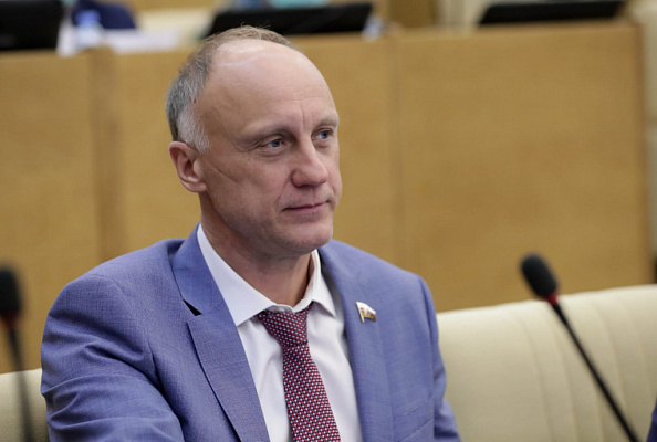 Олег Голиков: Новый законопроект позволит сформировать эффективную систему «выращивания» поставщиков из малого и среднего бизнеса