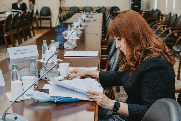 В Краснодаре обсудили поправки «ЕДИНОЙ РОССИИ» в закон о занятости населения