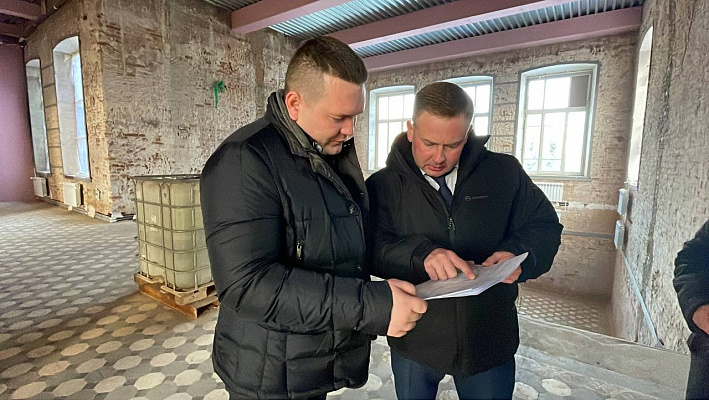 В Аткарске Саратовской области по инициативе Вячеслава Володина восстанавливают здание бывшей женской гимназии
