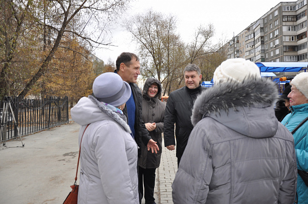 Андрей Барышев провел рейд по объектам «Комфортной городской среды»