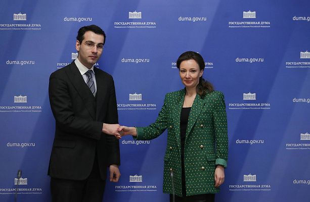 Анна Кузнецова провела встречу с министром иностранных дел Республики Абхазия