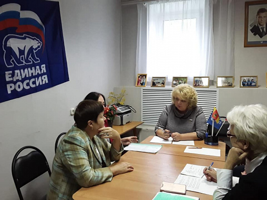 Светлана Максимова провела прием в Кашинском городском округе