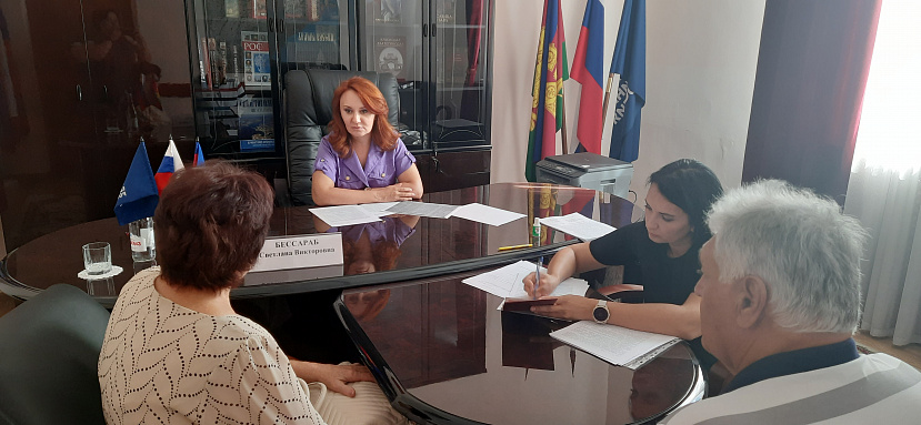 Депутаты «Единой России» проводят приемы граждан,  посвященные решению социальных проблем