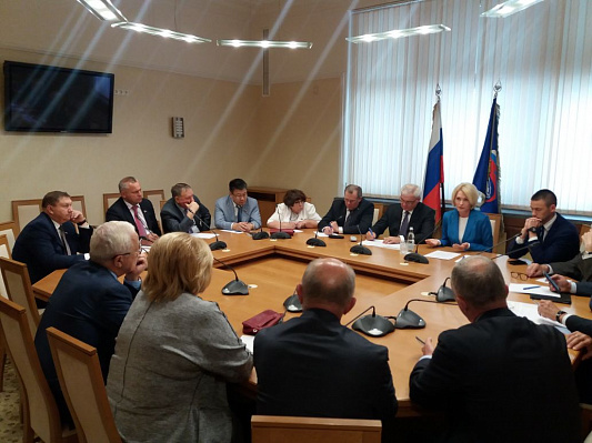 Депутаты фракции обсудили с главой Росреестра меры по совершенствованию оборота сельхозземель