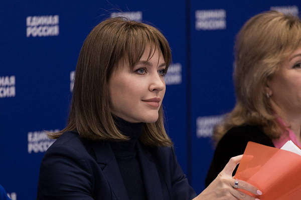 Алена Аршинова: «Единая Россия» проконтролирует современное поступление в регионы субсидий на кампремонты школ