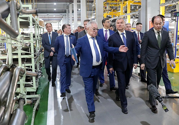 Парламентская делегация Госдумы посетила в Калининграде ряд предприятий